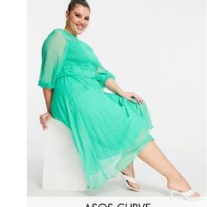 ASOS DESIGN Curve textured pleated shirred midi dress in emerald green